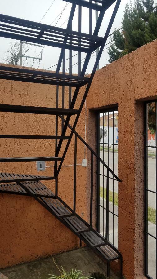 Suite Amplia Privada A 8 Min Del Centro Ακουασκαλιέντες Εξωτερικό φωτογραφία